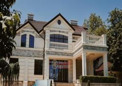 частный дом в Киевском районе 2000000 у.е.