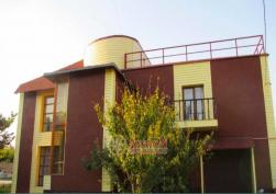 частный дом 140000 у.е.