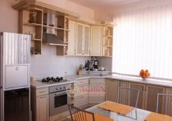 частный дом 284500 у.е.