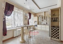 квартира в Приморском районе 450000 у.е.