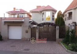 частный дом в Киевском районе 490000 у.е.