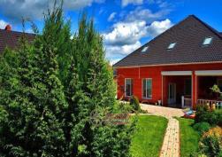 частный дом 320000 у.е.