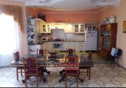 частный дом в Суворовском районе 170000 у.е.