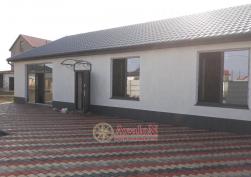 частный дом 80000 у.е.