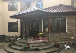 частный дом 320000 у.е.