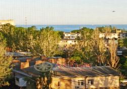 в Суворовском районе 10000 у.е.