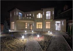 частный дом 550000 у.е.